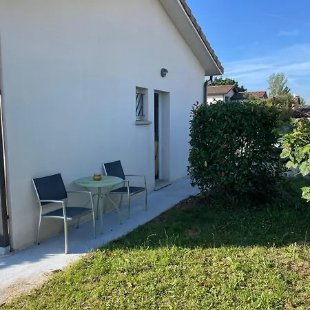 Апартаменты Au Calme, Proximite Toulouse Avec Piscine